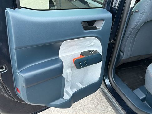 Used 2022 Ford Maverick XLT w/ Equipment Group 300A Standard image 22