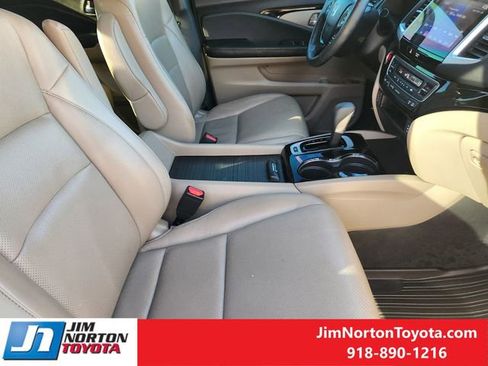 Used 2017 Honda Ridgeline RTL-E image 15