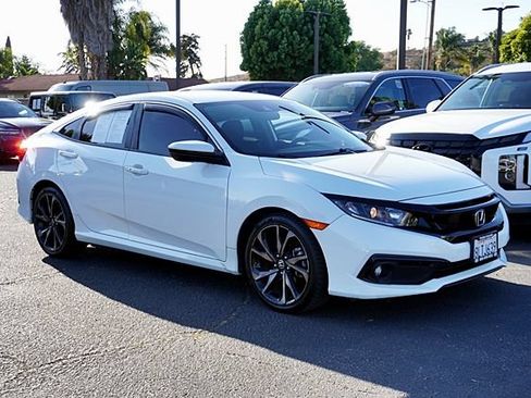 Used 2019 Honda Civic Sport image 6