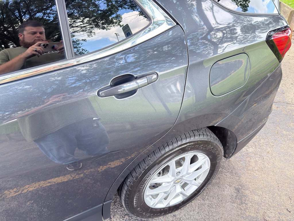 Used 2023 Chevrolet Equinox LT FWD image 17