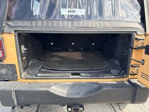 Used 2013 Jeep Wrangler Unlimited Sport w/ Mopar Black Appearance Group AWD/4WD image 15