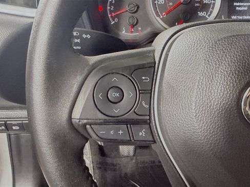 Used 2022 Toyota Corolla SE FWD image 14