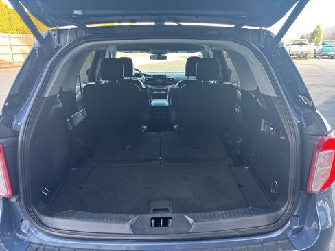 Used 2021 Ford Explorer Limited w/ Class III Trailer Tow Package image 10