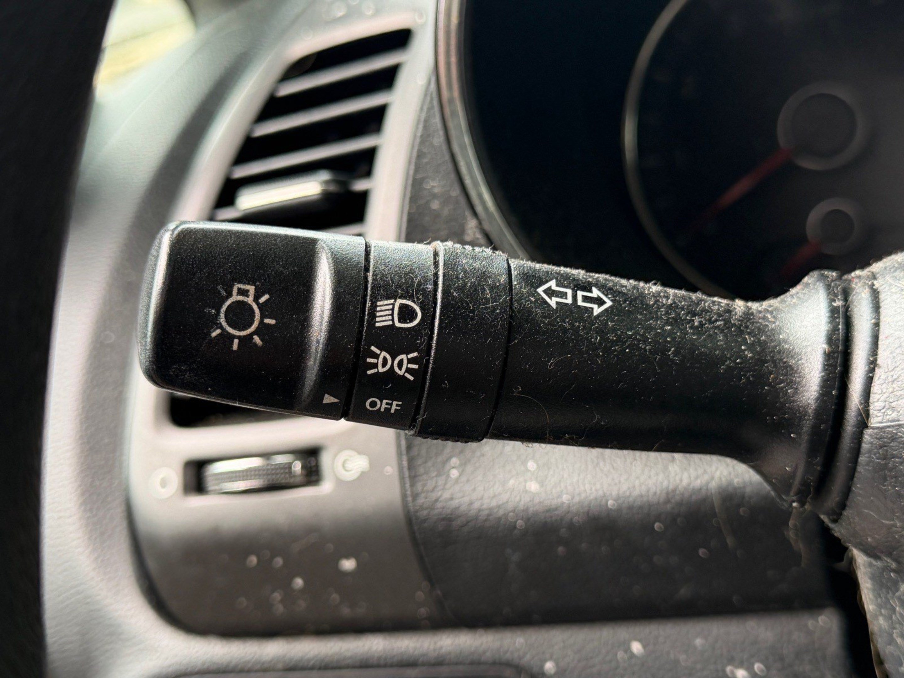 Used 2015 Kia Forte LX FWD image 25