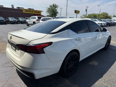 Used 2020 Nissan Altima 2.5 S FWD image 4