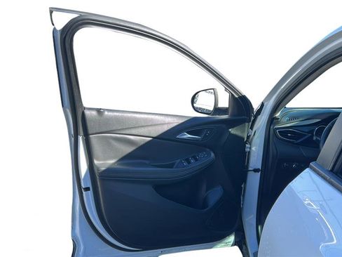 Used 2020 Buick Encore GX Preferred w/ Cold Weather Comfort Package image 11