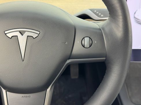 Used 2022 Tesla Model 3 Long Range image 19