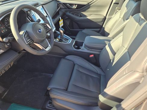 Used 2025 Subaru Outback Touring XT AWD/4WD image 25