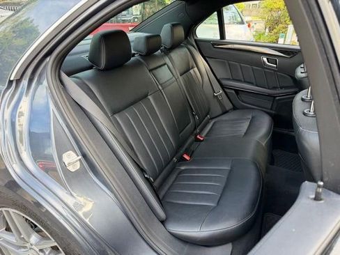 Used 2016 Mercedes-Benz E 400 Sedan image 13