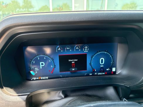Certified 2025 Ford F150 Raptor AWD/4WD image 15