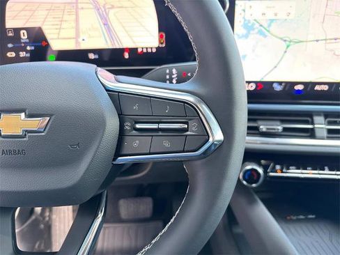 New 2025 Chevrolet Equinox EV LT w/ LPO, All-Weather Mat Package image 17