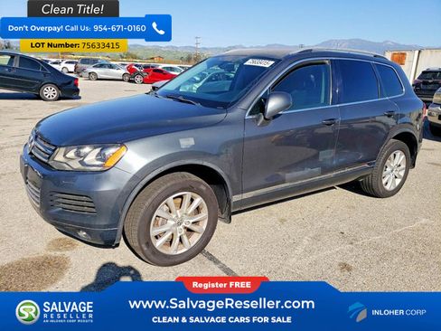 Used 2014 Volkswagen Touareg Sport image 1