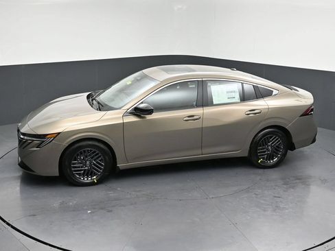New 2026 Nissan Sentra SV w/ SV Convenience Package FWD image 24