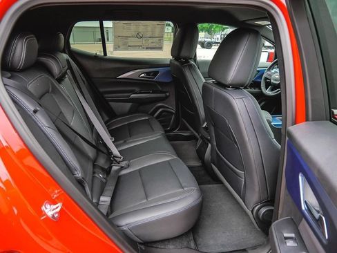 Used 2024 Chevrolet Equinox EV LT AWD/4WD image 26