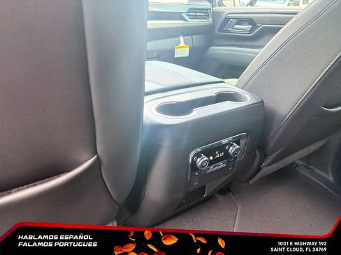 New 2026 GMC Yukon AT4 AWD/4WD image 31
