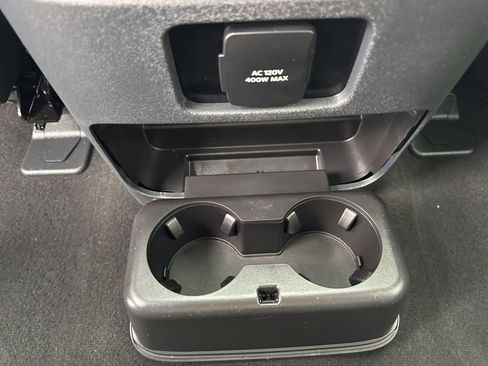 Used 2025 Lincoln Navigator L Reserve image 52