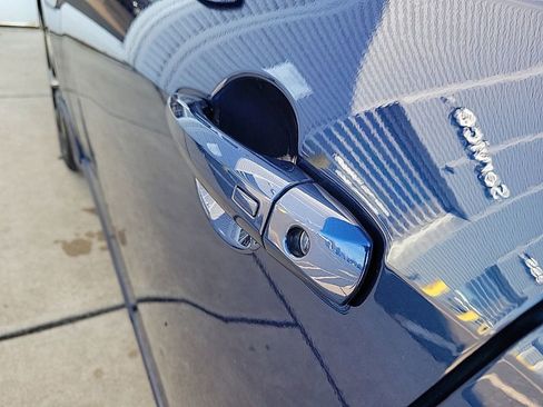 Used 2023 Nissan Altima 2.5 SR w/ SR Premium Package image 10