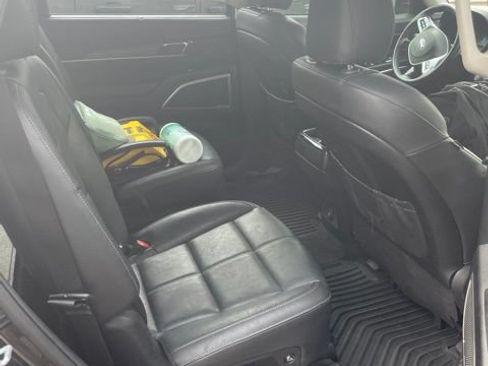 Used 2021 Kia Telluride EX w/ EX Premium Package AWD/4WD image 9
