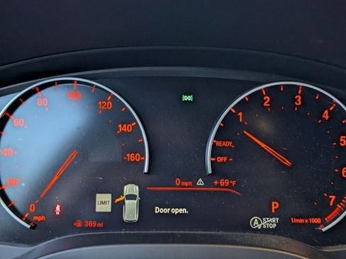 Used 2020 BMW X3 xDrive30i w/ Driving Assistance Package AWD/4WD image 17