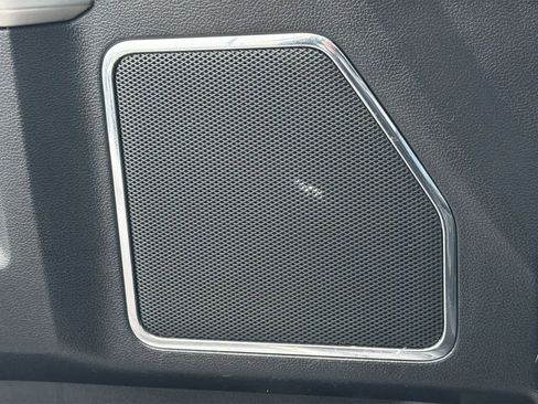 Used 2015 Ford F150 Lariat w/ Equipment Group 501A Mid image 31