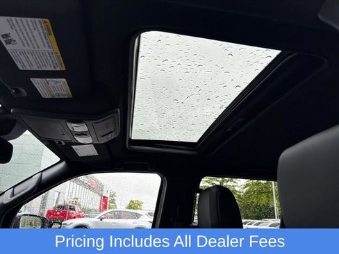 Used 2022 Nissan Frontier PRO-4X w/ Pro-4X Premium Package AWD/4WD image 14