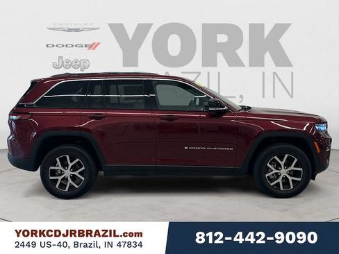 Used 2024 Jeep Grand Cherokee Limited w/ Luxury Tech Group II AWD/4WD image 6