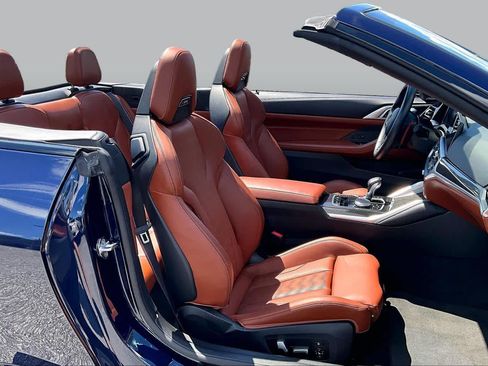 Used 2023 BMW M4 xDrive Competition w/ M Carbon Exterior Package AWD/4WD image 9