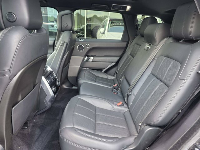 Used 2019 Land Rover Range Rover Sport HSE AWD/4WD image 11