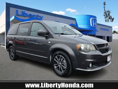 Used 2014 Dodge Grand Caravan SXT