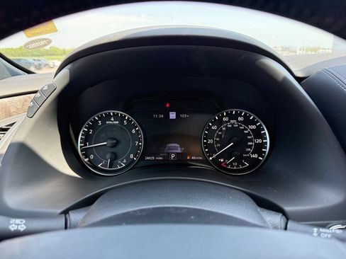 Used 2023 Nissan Armada Platinum w/ Captain's Chairs Package AWD/4WD image 11