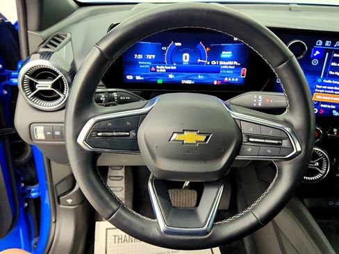 Used 2024 Chevrolet Blazer EV LT AWD/4WD image 13