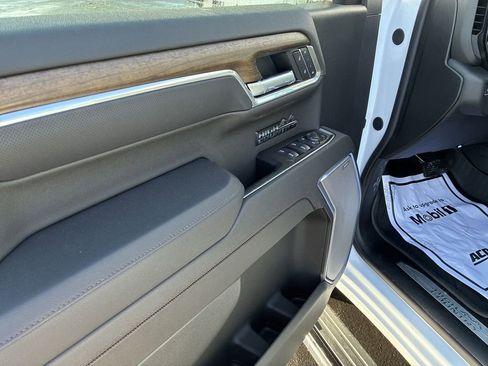 New 2026 Chevrolet Silverado 1500 High Country image 13