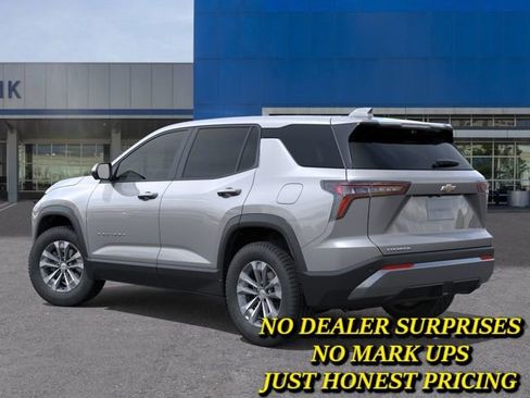New 2026 Chevrolet Equinox LT w/ Safety and Technology Package FWD image 3