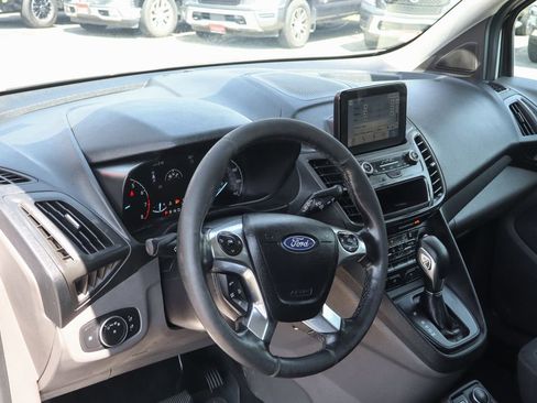 Used 2019 Ford Transit Connect XLT FWD image 21