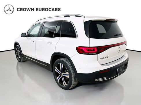 Certified 2023 Mercedes-Benz EQB 300 4MATIC w/ Driver Assistance Package image 7