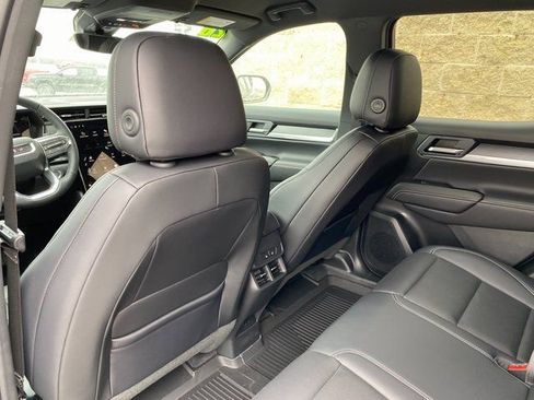 New 2026 GMC Terrain Elevation w/ Elevation Premium Package image 12