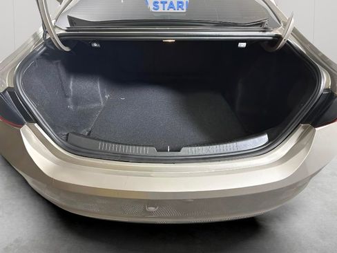 Used 2022 Chevrolet Malibu LT FWD image 26