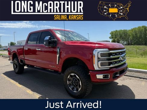 Certified 2023 Ford F250 Platinum w/ Tremor Off-Road Package AWD/4WD image 1