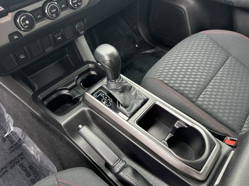 Certified 2023 Toyota Tacoma SR5 image 26