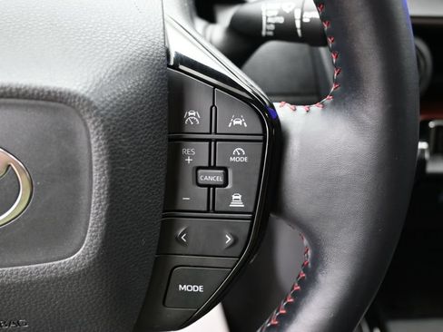 Used 2023 Toyota Prius Prime FWD image 19