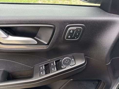 Used 2022 Ford Escape Titanium AWD/4WD image 15