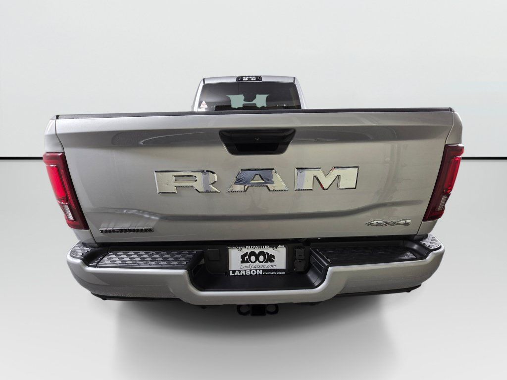New 2026 RAM 3500 Big Horn AWD/4WD image 6