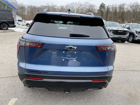 New 2026 Chevrolet Equinox RS w/ Convenience Package III AWD/4WD image 4