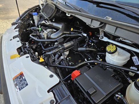 Used 2020 Ford Transit 250 Medium Roof image 45