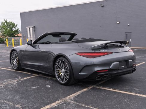 Used 2022 Mercedes-Benz SL 63 AMG 4MATIC w/ AMG Aerodynamic Package image 12