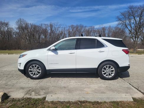 Used 2019 Chevrolet Equinox LT image 3