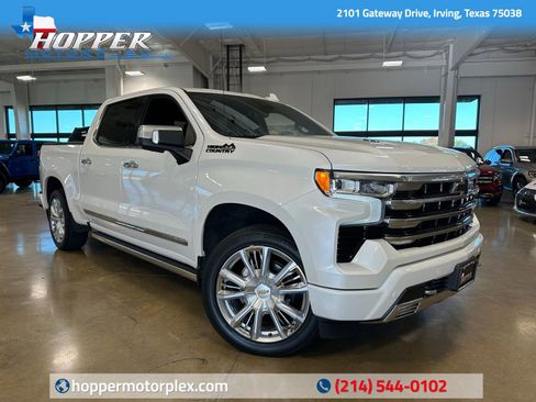 Used 2024 Chevrolet Silverado 1500 High Country image 1