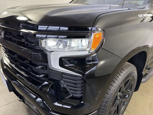 Used 2025 Chevrolet Silverado 1500 RST w/ Protection Package AWD/4WD image 26
