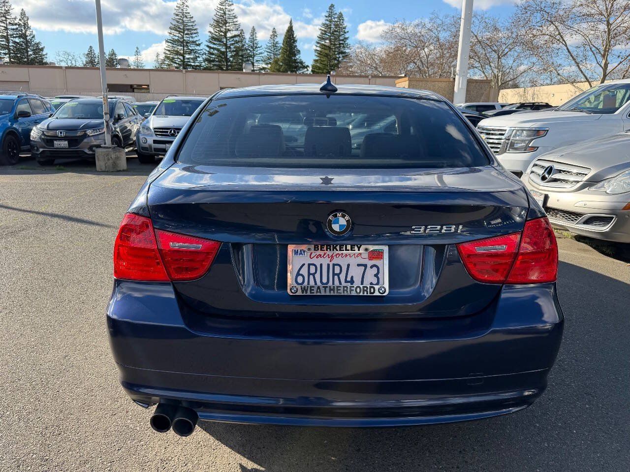 Used 2011 BMW 328i Sedan RWD image 5