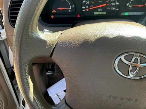 Used 2003 Toyota Tundra 2WD Regular Cab w/ All Weather Guard Pkg image 12